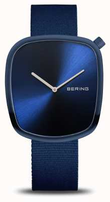 Bering 鹅卵石 |抛光蓝色| 高分辨率照片| CLIPARTO深蓝色表盘|回收的蓝色表带 18040-397